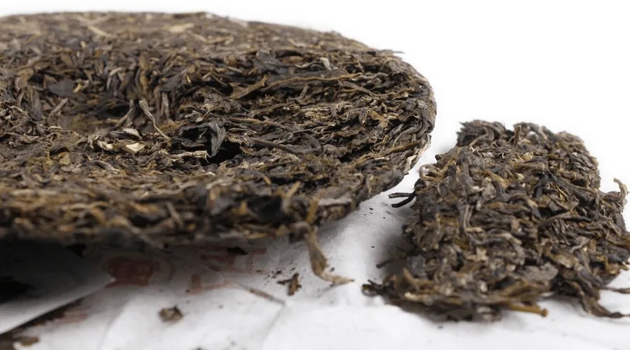 普洱茶餅受潮了怎么辦?四招教你拯救受潮發(fā)霉的茶餅